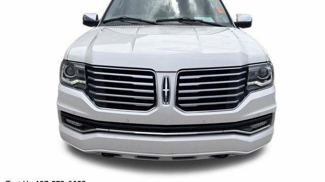 2017 Lincoln Navigator Select