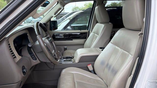 2017 Lincoln Navigator Select
