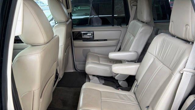 2017 Lincoln Navigator Select