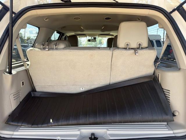 2017 Lincoln Navigator - $19,880