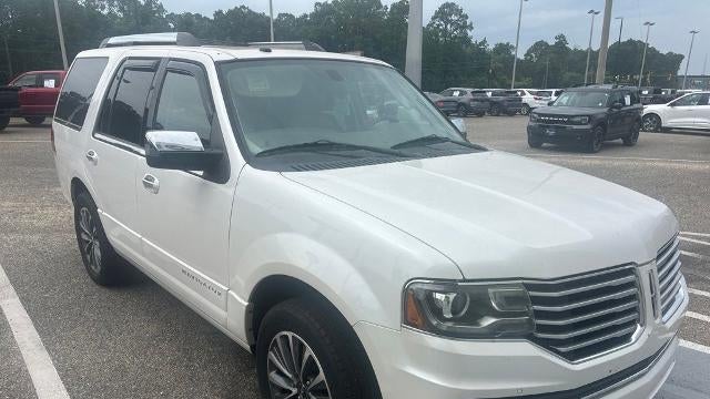 2017 Lincoln Navigator Select