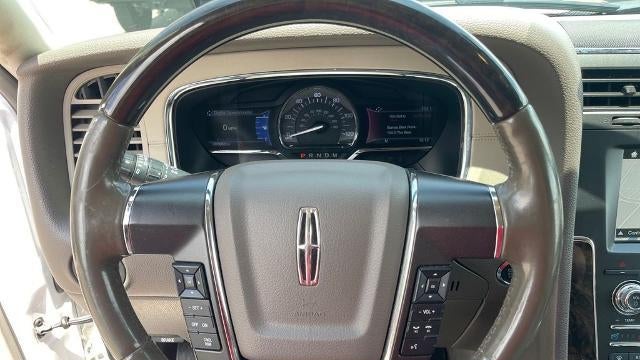 2017 Lincoln Navigator Select