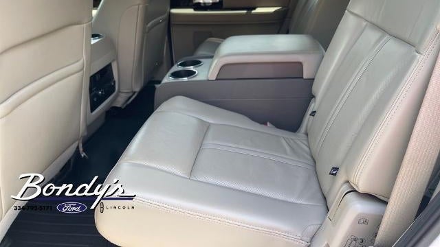 2017 Lincoln Navigator Select