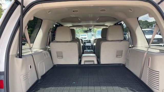 2017 Lincoln Navigator Select