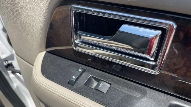 2017 Lincoln Navigator Select