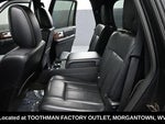 2015 Navigator Thumbnail 16