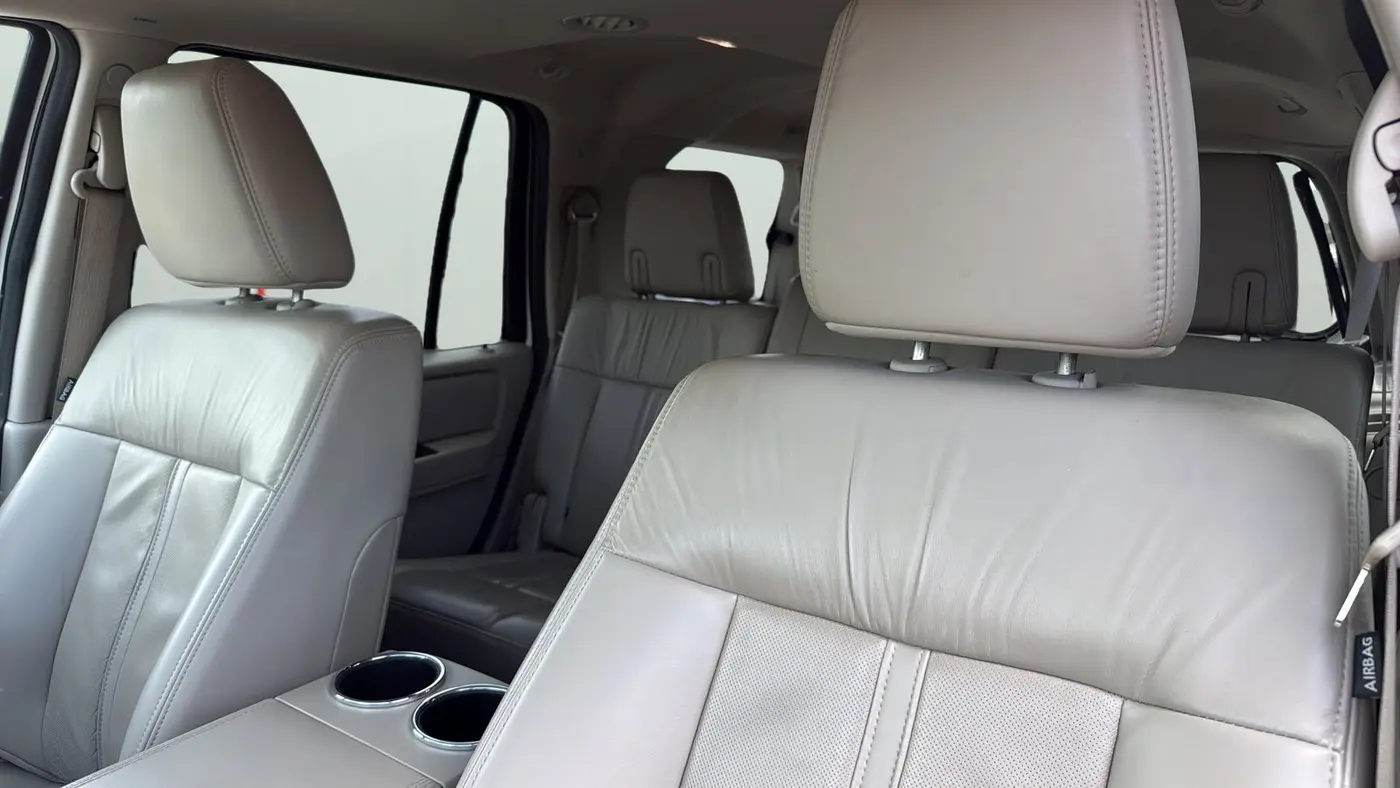 2017 Lincoln Navigator Select