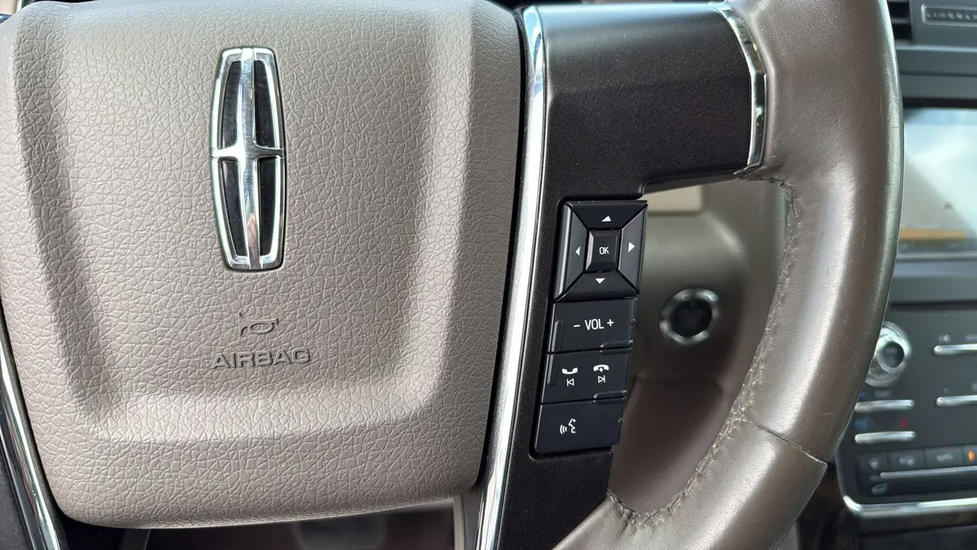 2017 Lincoln Navigator Select