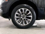 2017 Navigator Thumbnail 6