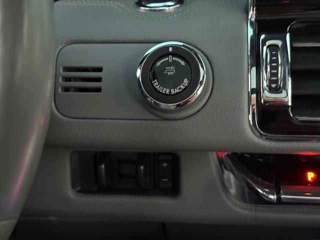 2018 Lincoln Navigator - $23,502