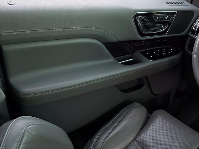 2018 Lincoln Navigator - $23,502