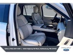 2018 Navigator Thumbnail 6