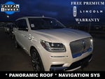2019 Navigator Thumbnail 1