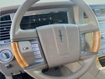 2010 Navigator Thumbnail 23