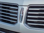 2016 Navigator Thumbnail 11