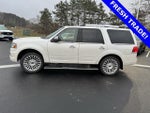 2017 Navigator Thumbnail 4