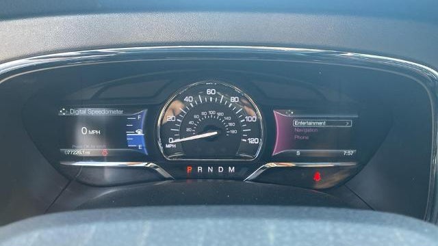 2015 Lincoln Navigator Base