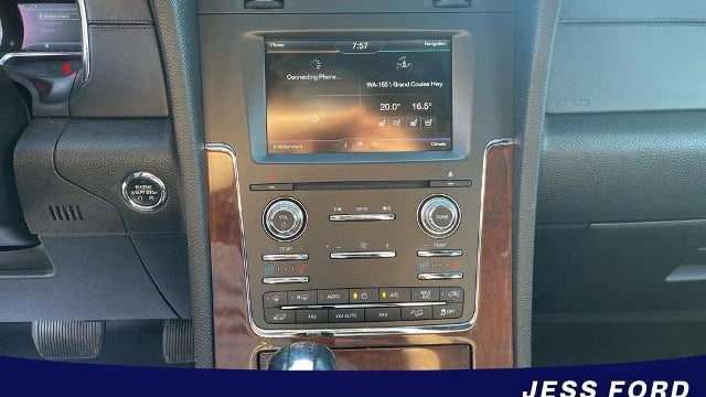 2015 Lincoln Navigator Base