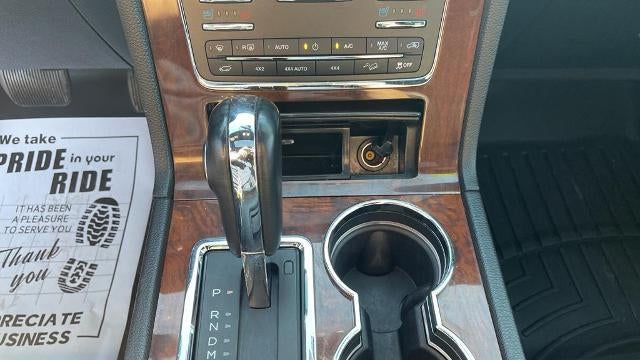 2015 Lincoln Navigator Base