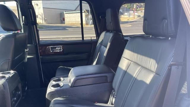2015 Lincoln Navigator Base