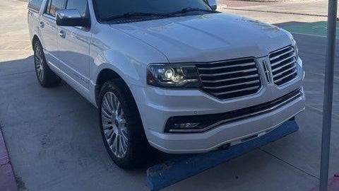 2016 Lincoln Navigator Select