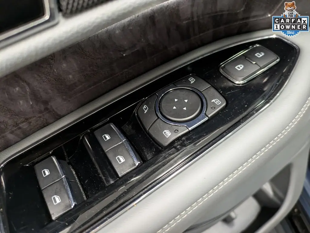 2019 Lincoln Navigator - $26,035
