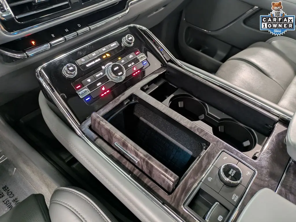 2019 Lincoln Navigator - $26,035