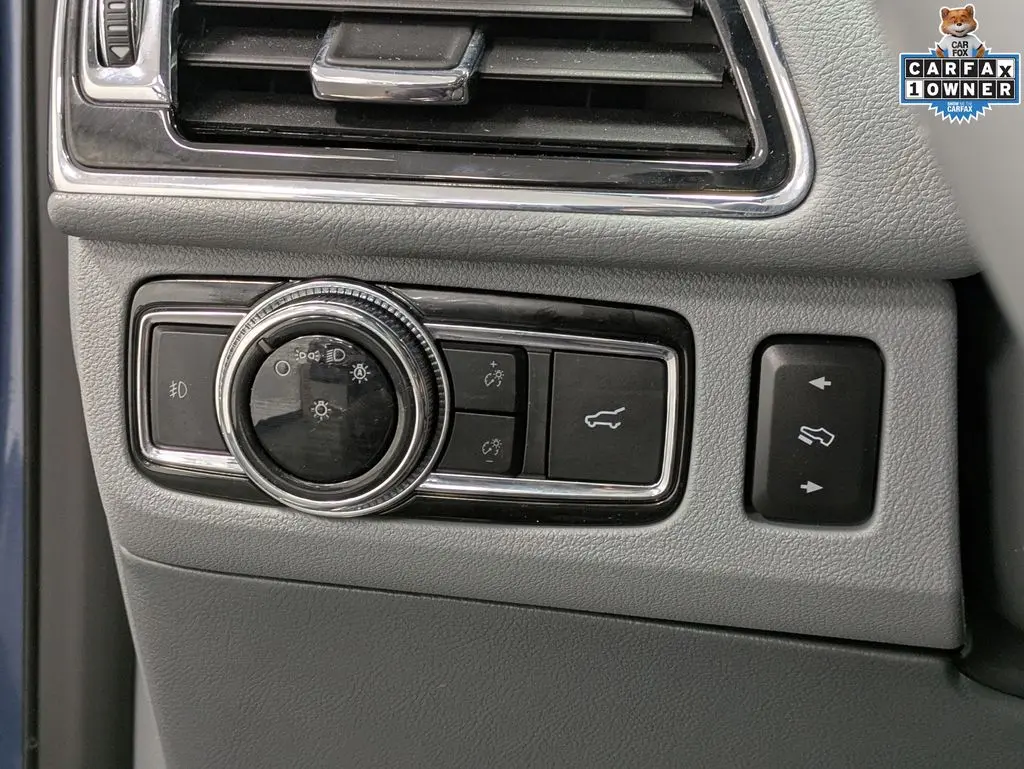 2019 Lincoln Navigator - $26,035