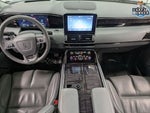 2019 Navigator Thumbnail 28