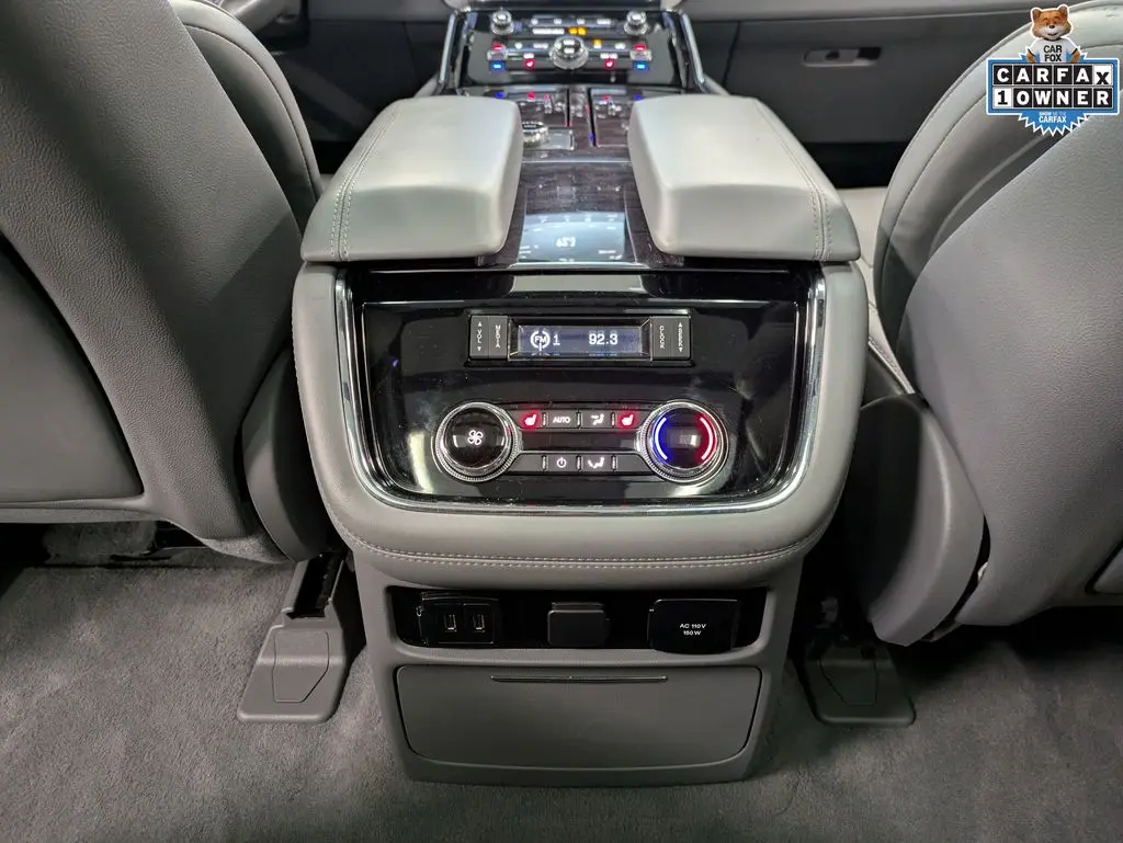 2019 Lincoln Navigator - $26,035
