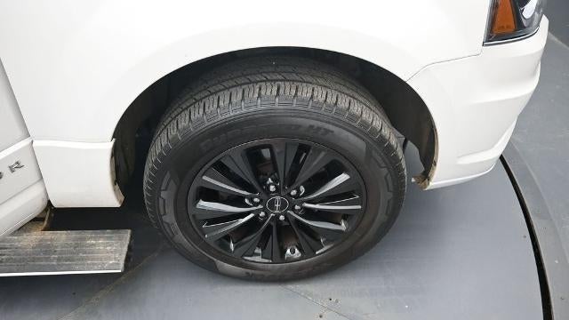 2016 Lincoln Navigator Select