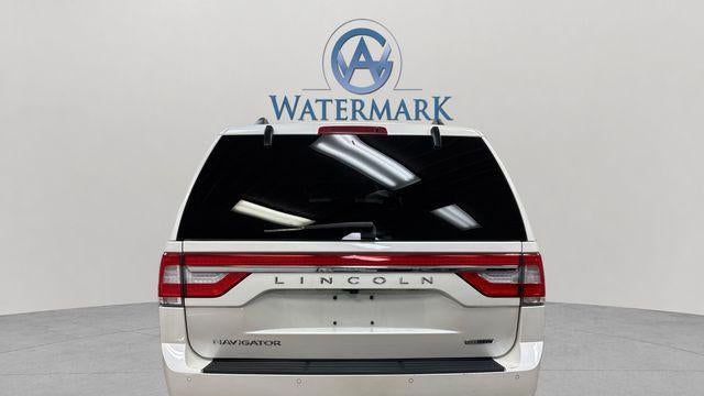 2016 Lincoln Navigator Select