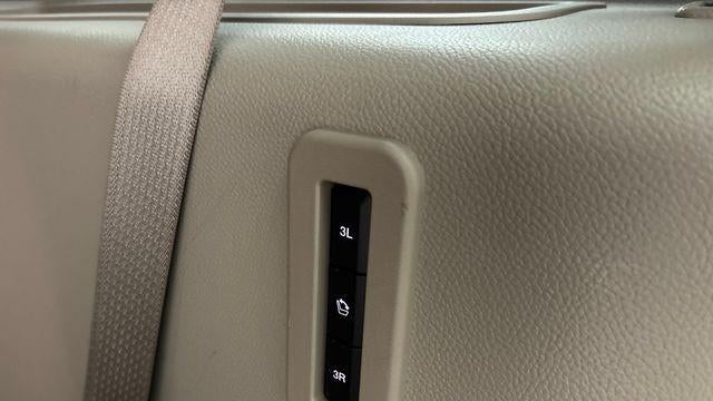 2016 Lincoln Navigator Select