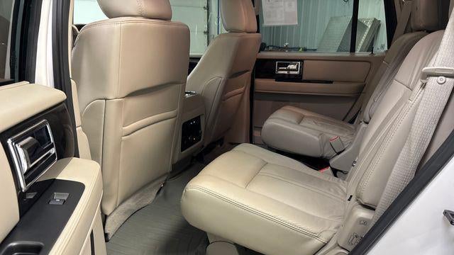 2016 Lincoln Navigator Select