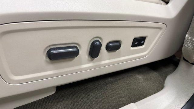 2016 Lincoln Navigator Select