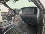 2017 Navigator Thumbnail 30