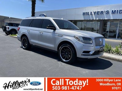Photo of a 2019 Lincoln Navigator 4X4 Select 4DR SUV for sale