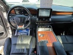 2019 Navigator Thumbnail 9