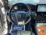 2019 Navigator Thumbnail 10