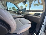 2023 Navigator Thumbnail 25