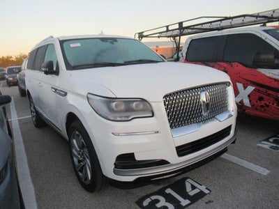 Photo of a 2023 Lincoln Navigator 4X2 Reserve 4DR SUV for sale