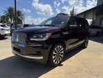 2023 Navigator Thumbnail 5