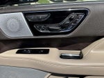 2023 Navigator Thumbnail 17