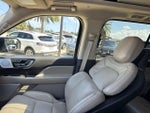 2023 Navigator Thumbnail 18