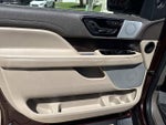 2023 Navigator Thumbnail 21
