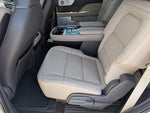 2023 Navigator Thumbnail 32