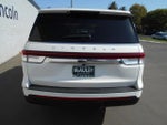 2023 Navigator Thumbnail 13