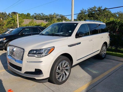 Photo of a 2023 Lincoln Navigator 4X2 Reserve 4DR SUV for sale