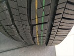2023 Navigator Thumbnail 10
