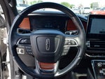 2023 Navigator Thumbnail 6